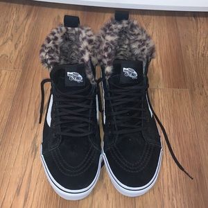 Vans Womens Sk8-Hi Platform Sneakers